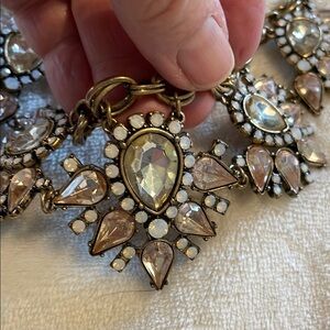 Elegant Gold and pink rhinestone Statement Necklace -Vintage-